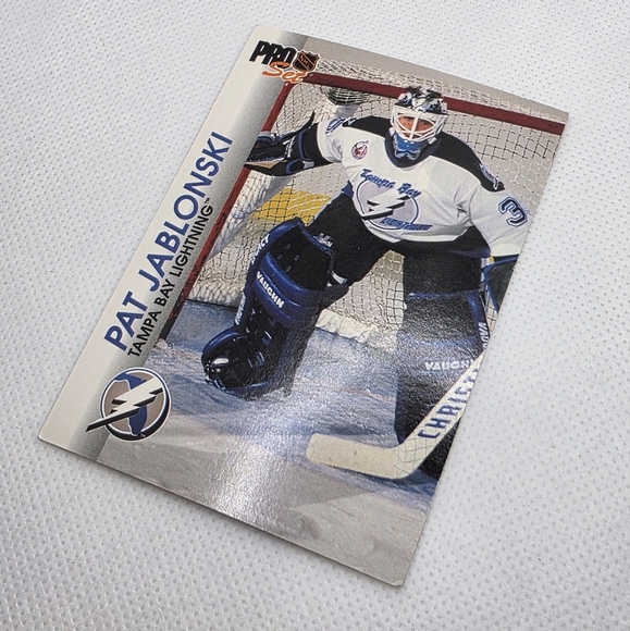 NHL 1992-93 Tampa Bay Lightning Tampa Bay Lightning #178 Pro Set Hockey Card - Picture 2 of 4
